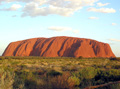 Australiens Wahrzeichen: Sonnenuntergang am Uluru (Ayers Rock)