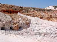 Blick in die Minenfelder von Mintabie