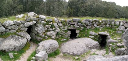 Die Mauerreste stammen aus dem 1. Jahrhundert v. Chr. (Foto: Eichner-Ramm)