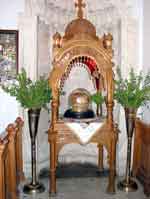Schädel-Reliquie in der Titos-Kirche