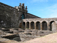 Portal der Festung São João Baptista (Foto: Eichner-Ramm)