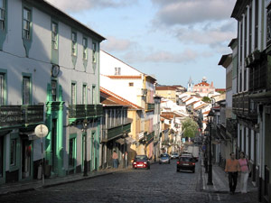 Blick die Rua do Galo hinunter (Foto: Eichner-Ramm)