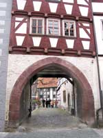 Portal am Kulturhof zum güldenen Kronbacken in der Michaelisstraße