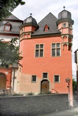 Schöffenhaus neben dem Mittelrhein-Museum