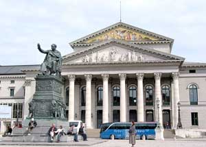 Nationaltheater am Max-Joseph-Platz