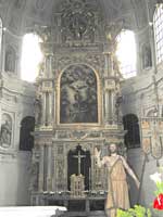 Altar in der Michaeliskirche