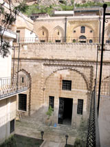 Im Stil einer Karawanserei: Hotel in der Altstadt von Mardin