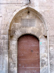 Inschrift über einer Eingangstür in der Altstadt